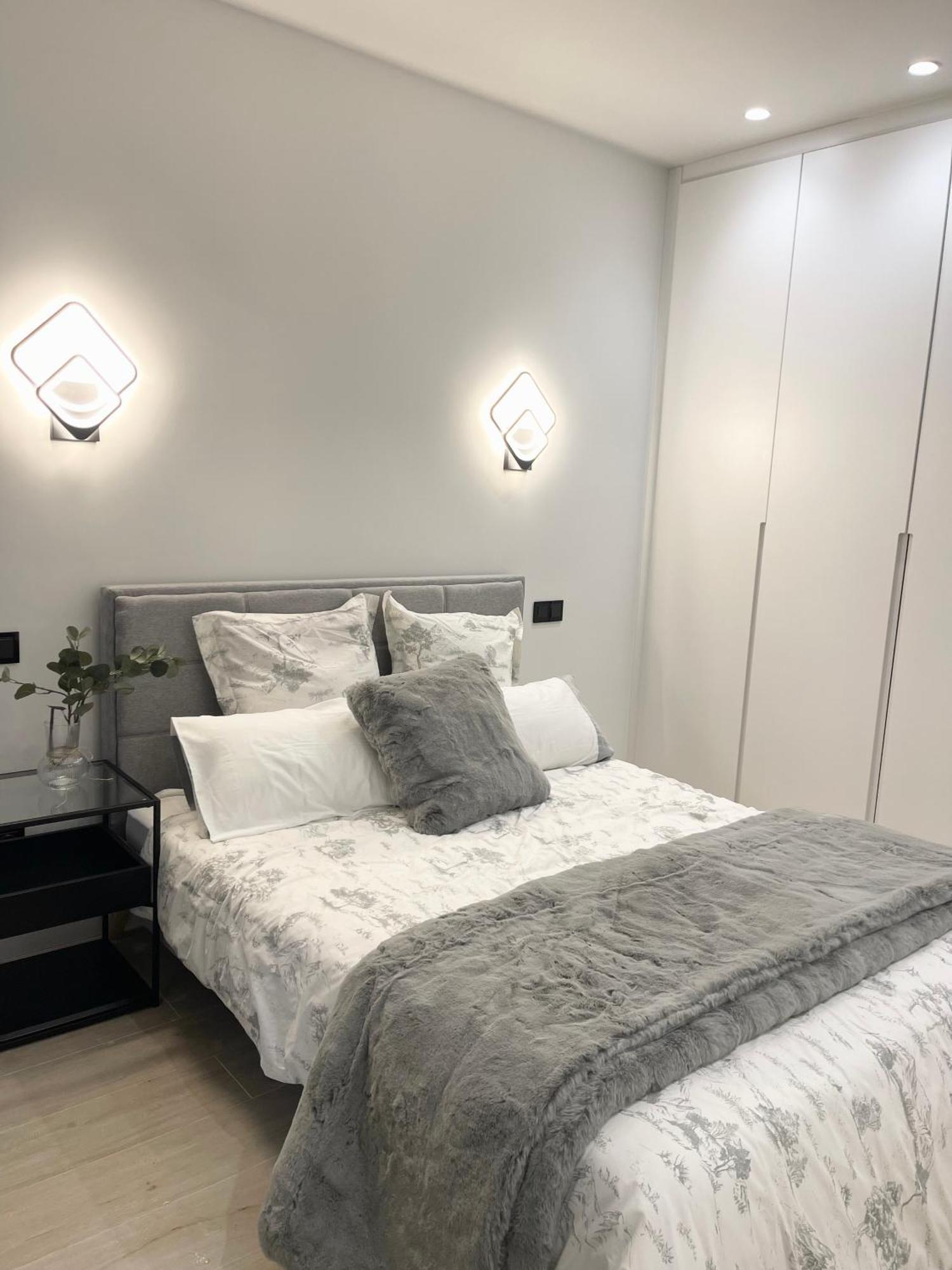 R&K Atocha Apartment Madrid Ngoại thất bức ảnh