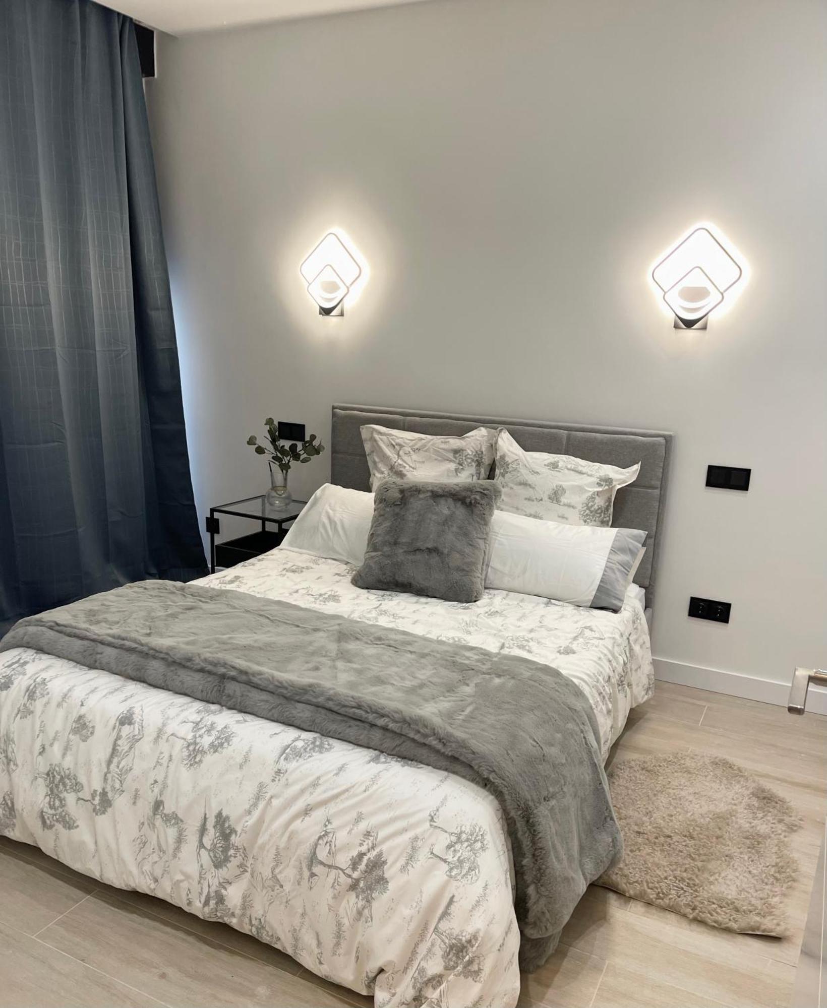 R&K Atocha Apartment Madrid Ngoại thất bức ảnh
